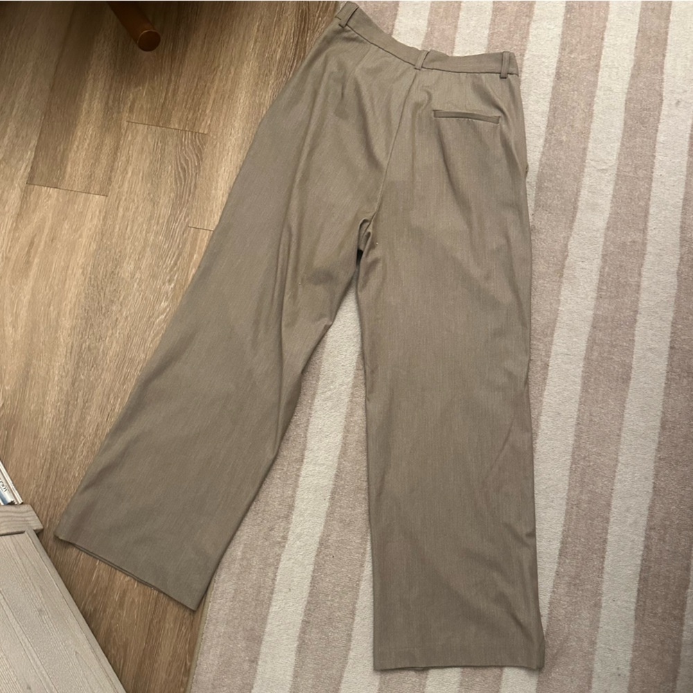 Djerf Avenue Favorite Pants - Picture 9 of 11